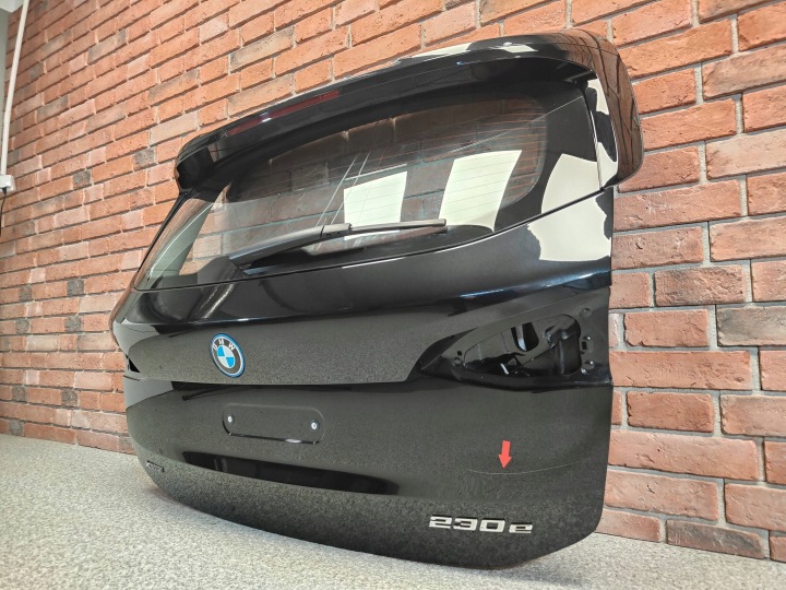 COUVERCLES DE COFFRE ARRIÈRE ARRIÈRE COUVERCLES DE COFFRE BMW 2 U06 475 NOIR SAPPHIRE