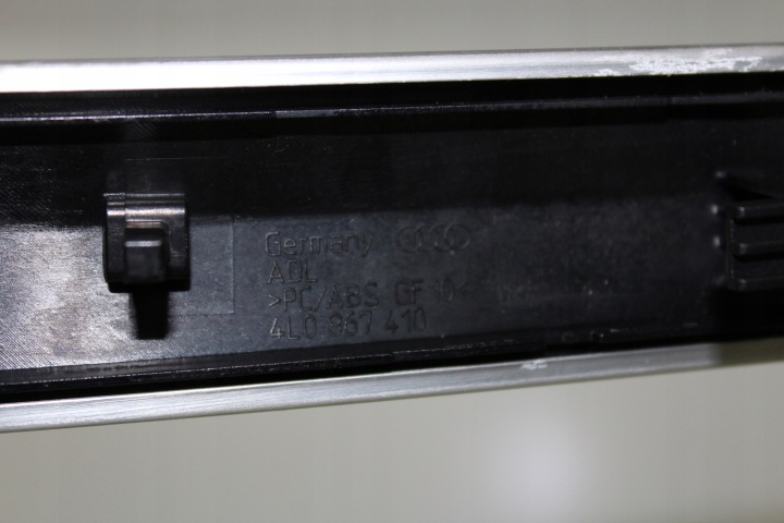 AUDI Q7 4L BAGUETTES DÉCORS PORTES ALUMINIUM ENSEMBLE