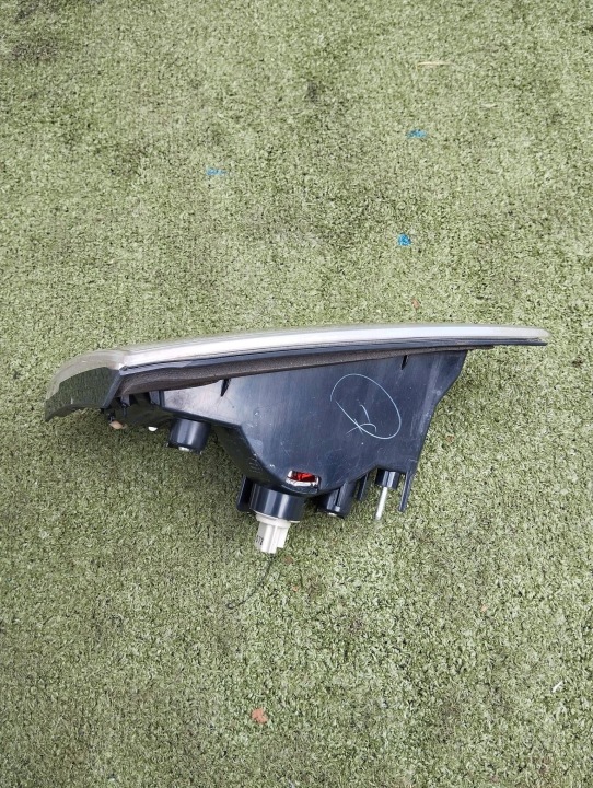 PHARE GAUCHE ARRIÈRE DANS COUVERCLE DE COFFRE MAZDA 6 II GH 07-10 UNIVERSEL GS2A-513F0 EUROPE