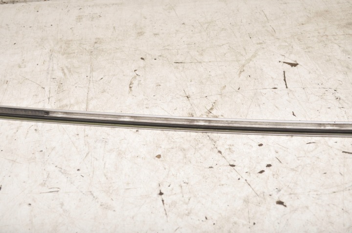 AUDI A3 8V MOULURE TOITS TOITS DROITE 8V4853704A SPORTBACK