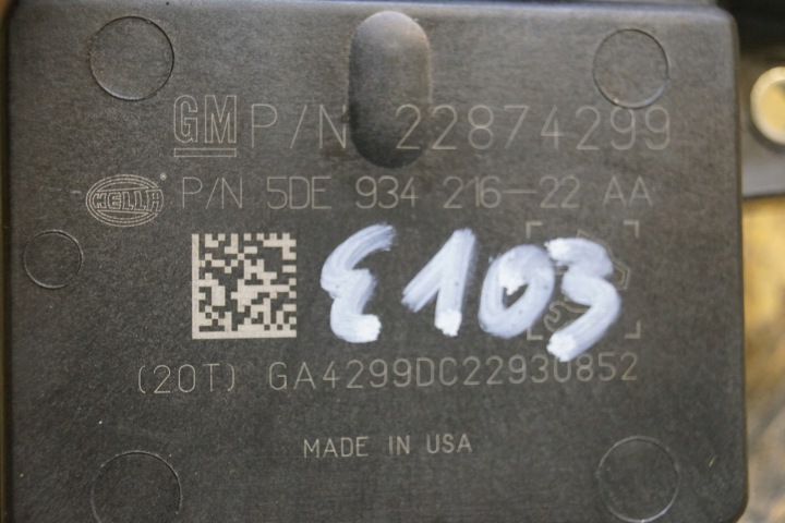 MODULE CONTRÔLEUR POMPES CARBURANTS OPEL ASTRA J 22874299