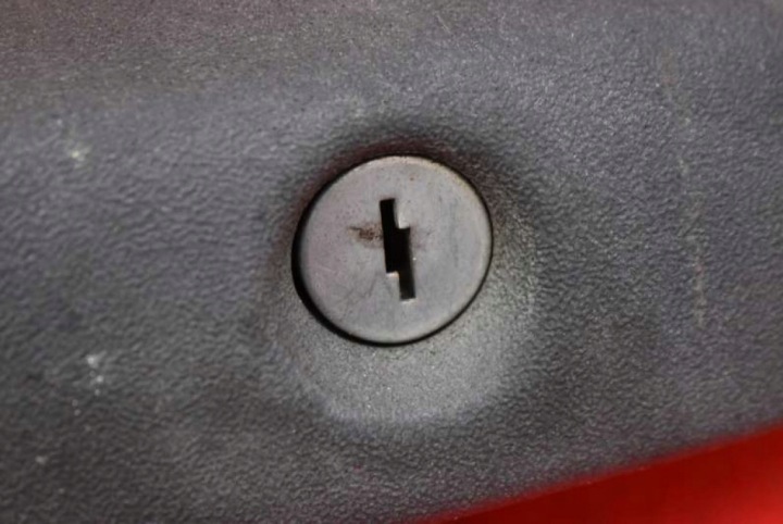 CACHE POIGNÉE COUVERCLES DE COFFRE ARRIÈRE ARRIÈRE NOIRE CXB102240 LAND ROVER FREELANDER 1 I