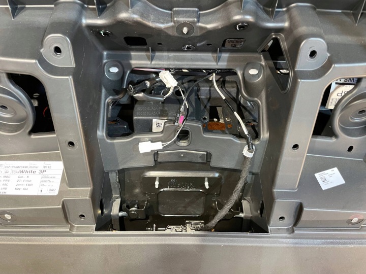 NISSAN QASHQAI III 3 J12 21- COUVERCLES DE COFFRE COUVERCLES DE COFFRE ARRIÈRE ARRIÈRE VITRE