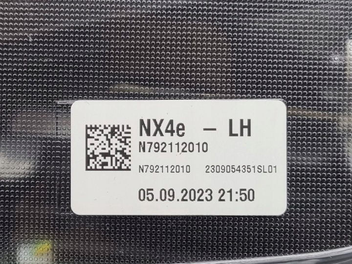 HYUNDAI TUCSON IV NX4 2023 AVANT CÔTÉ GAUCHE PHARE AVANT