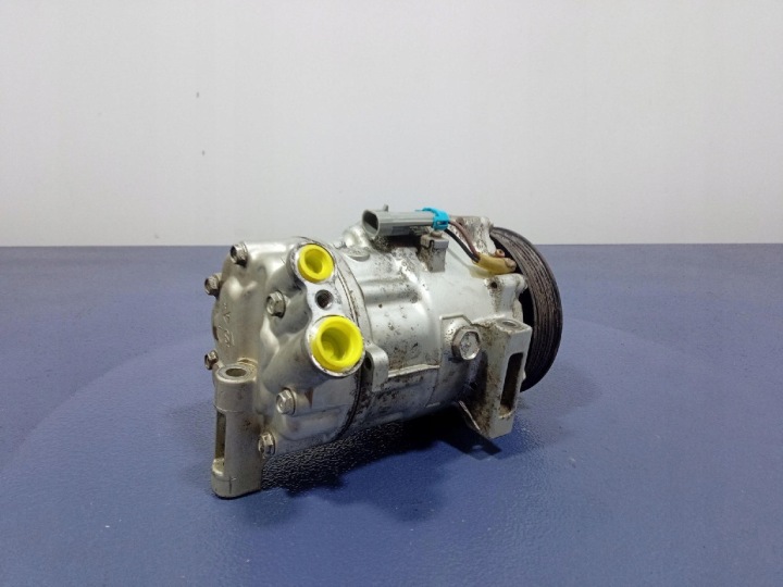 OPEL VECTRA C LIFT 1.8 16V COMPRESSEUR DE CLIMATISATION 93197129 1854155