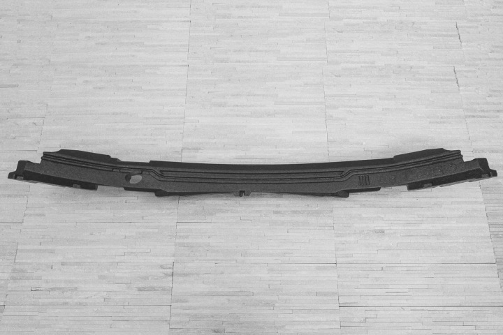 MERCEDES E-CLASS W212 AMORTISSEUR PARE-CHOCS AVANT