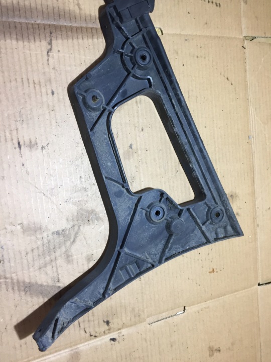 AUDI A5 8T GLISSIÈRE PARE-CHOCS GAUCHE ARRIÈRE 8T0807453LH