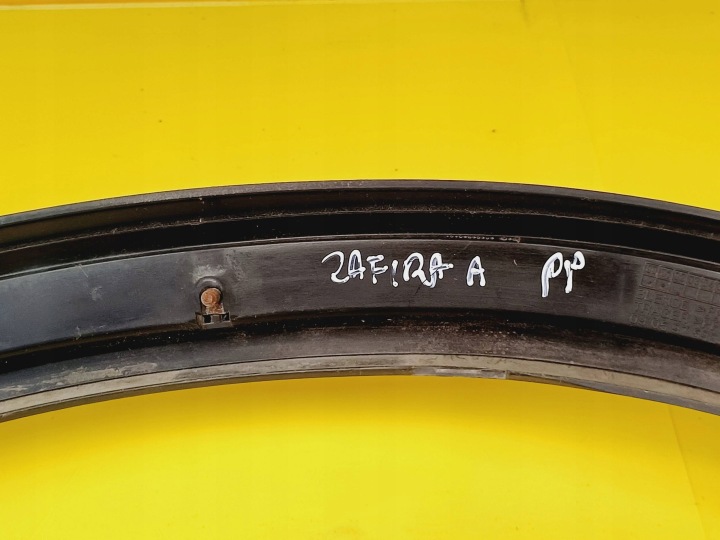 MOULURE GARDE-BOUE DROIT AVANT OPEL ZAFIRA A 090597592 090597592RH NR11