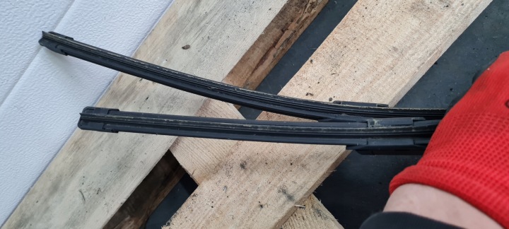 S3 8V BERLINE A3 BRAS DE SUSPENSION ESSUIE-GLACES AVANT 2 CV 8V1955407B 8V1955408B