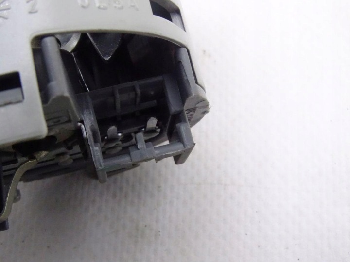 IVECO STRALIS HI-WAY 13- E6 AMPOULE PODSUFIKI 41221111