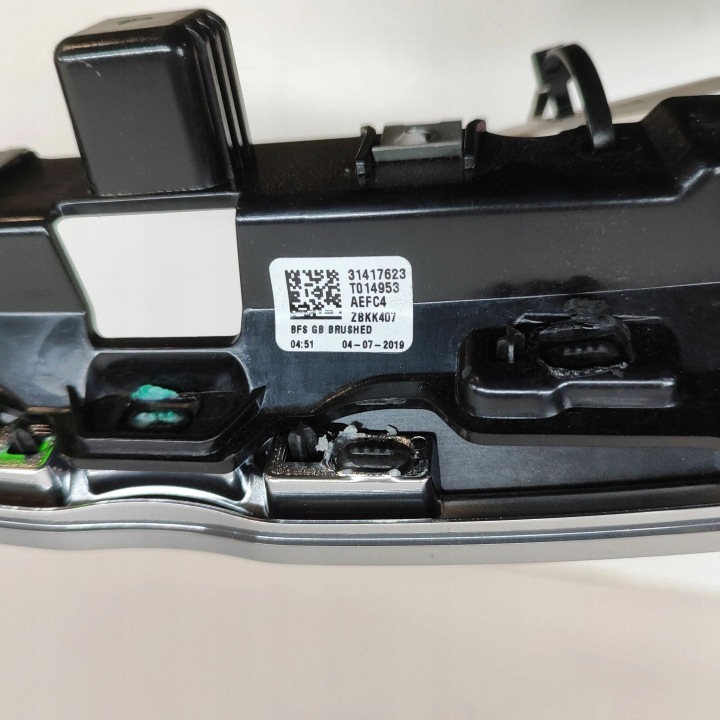 VOLVO XC60 2019 CHÂSSIS BOÎTE À GANTS TABLEAU DE BORD INSTRUMENTATION