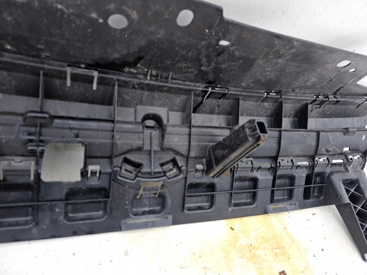 RENFORCEMENT GRILLE DE RADIATEUR GRILLE CHÂSSIS VOLKSWAGEN VW CADDY V 2K7 20 2K7807231D