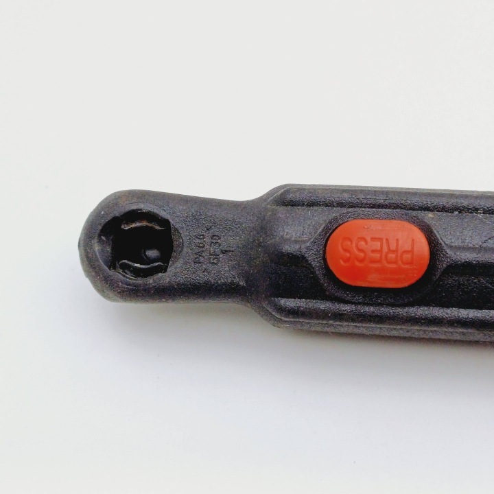 SERVOMOTEUR CAPOTS AVANT MERCEDES ESSENCE C W203 A2038800429 NR145