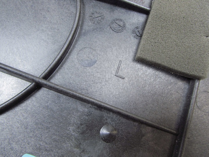 VOLVO C30 HAUT-PARLEUR ARRIÈRE GAUCHE TWEETER 31252247 06-13