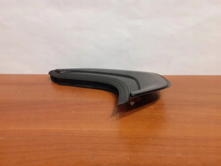 DÉFLECTEUR GAUCHE ARRIÈRE BMW F40 7474001 2021