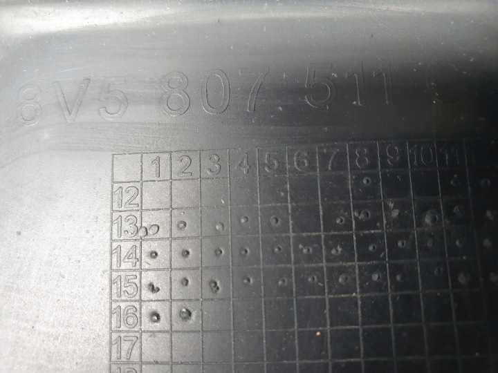 PARE-CHOCS ARRIÈRE ARRIÈRE AUDI A3 8V5 BERLINE S-LINE ANNÉE 12-16