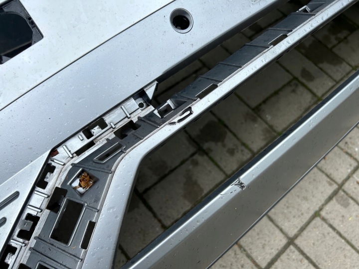 HYUNDAI IONIQ V PARE-CHOCS AVANT AVANT 86511-G1000