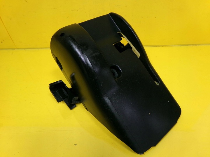 PROTECTION CHÂSSIS COLONNES CAOUTCHOUC VOLKSWAGEN GOLF IV 1J0858566C NR147
