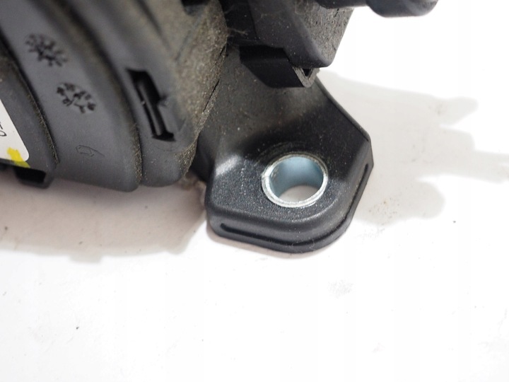 SUZUKI SWIFT PÉDALE MODULE GAZ 4940051K50