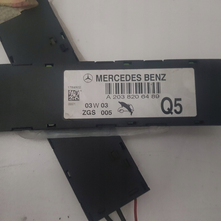 MERCEDES C 203 W203 REFORZADOR ANTENA A2038206489 