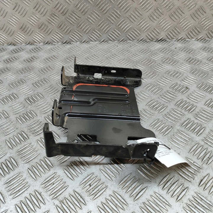 AUTRE PIÈCES DE CARROSSERIE PEUGEOT 2008 II 9841222480 28131361 100KW 2021