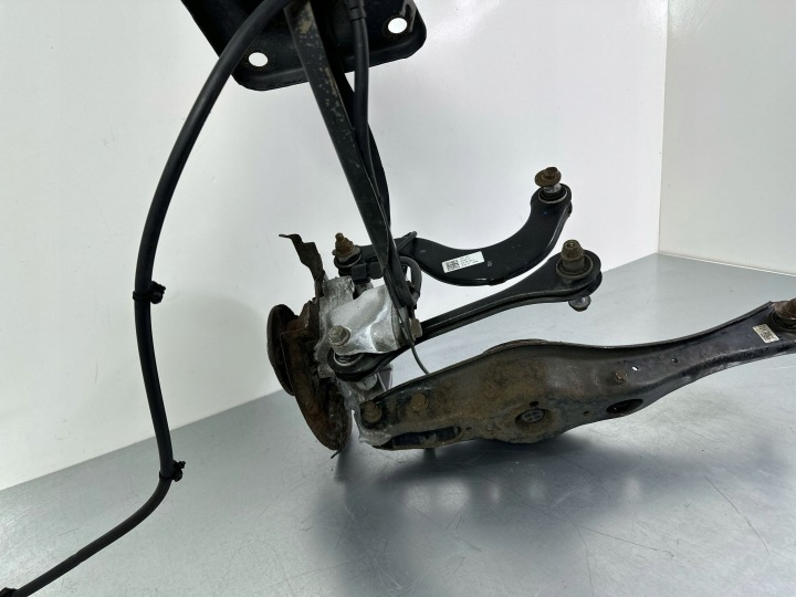 SUSPENSION ARRIÈRE COMPLET DROITE VOLKSWAGEN PASSAT B8 3Q0505436M 4MOTION