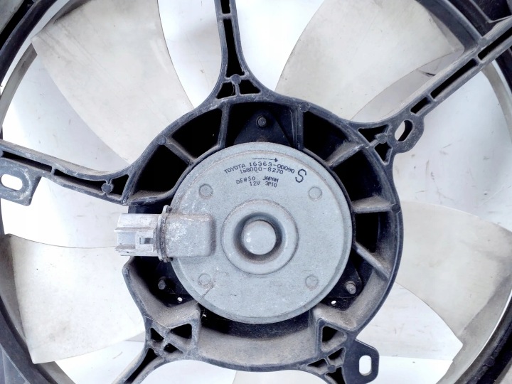 TOYOTA YARIS III VENTILATEUR PROTECTION VENTILATEUR RADIATEUR MF422750-6442