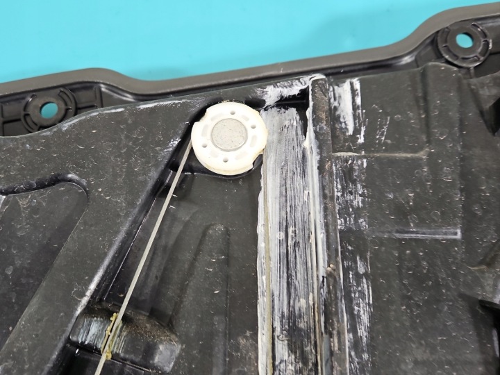 ÉLÉVATEUR ARRIÈRE GAUCHE KIA OPTIMA IV 15-20 83450D4000