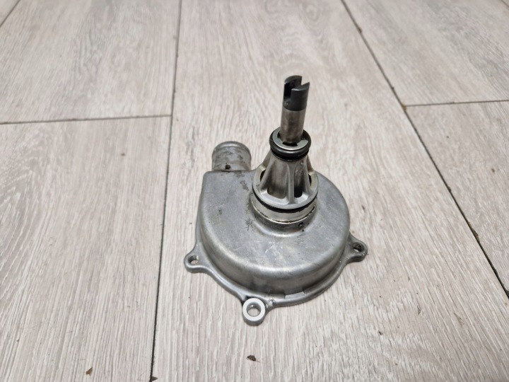 KAWASAKI ZX10R POMPE À EAU 04-05 ZX10