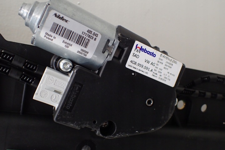 AUDI A7 4G TOIT OUVRANT 4G8877041E