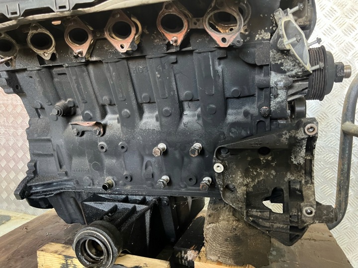 MOTEUR BMW E83 X3 E53 X5 3.0 D 218KM 4X4 X DRIVE