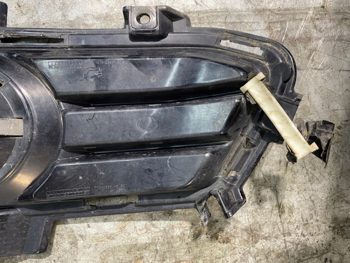 FORD MONDEO MK5 FUSION GRILLE PARE-CHOCS AVANT DROITE