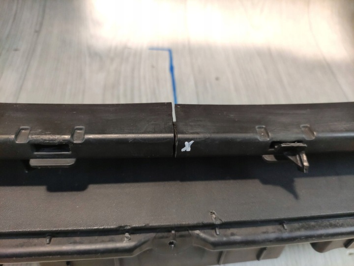 FORD TRANSIT CUSTOM LIFT RENFORCEMENT PARE-CHOCS AVANT JK2117E778A