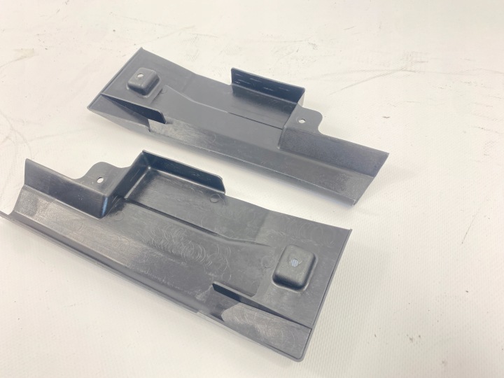 CAPUCHONS CÂBLAGE INSTALLATIONS L+P MERCEDES W124 UNIVERSEL S124 1248211636 1248211536