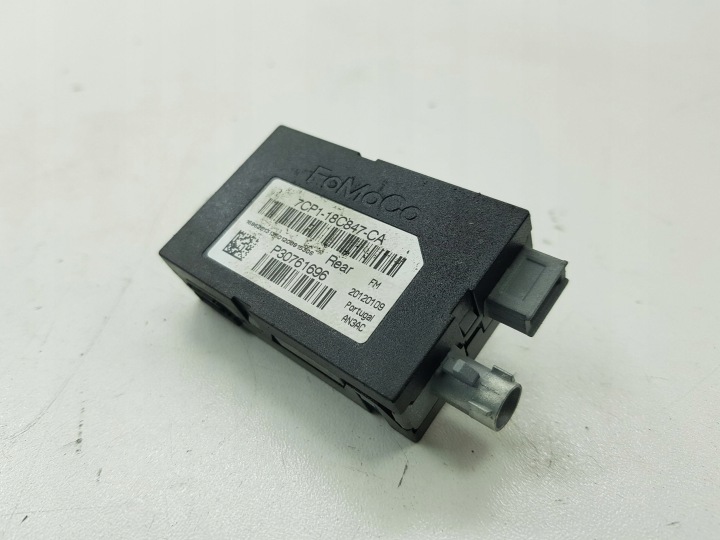 FORD FOCUS AMPLIFICATEUR D'ANTENNE 2012 7CP118C847CA
