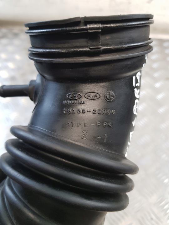 DÉBITMÈTRE 28164-23700 TUYAU CONDUIT D'AIR AIR KIA SPORTAGE II 2.0B 07R-