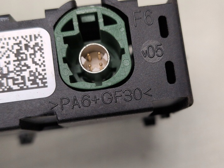 CUPRA BORN 2023 PRISE RACCORD USB