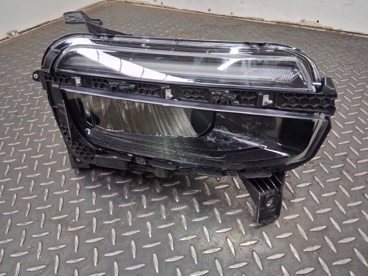 PHARE GAUCHE I DROIT AVANT JEEP AVENGER COMPLET LED 52218719/52218715