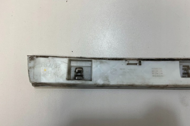 AVANT DROIT FIXATION SEUIL BMW 4 COUPÉ (F32, F82) 8054322 3.0L GASOLINE
