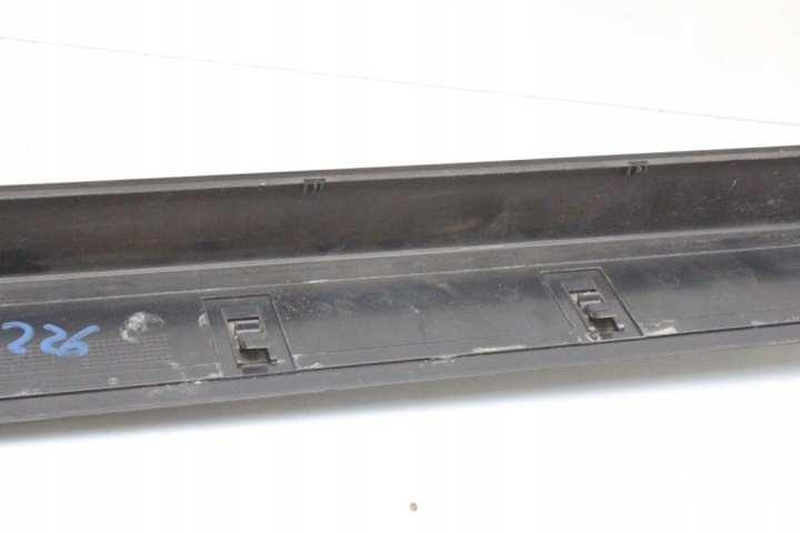 DROITE AVANT MOULURE SEUIL MERCEDES-BENZ E CABRIO (A207) A2076800174