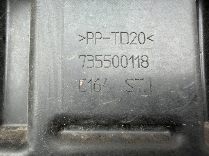 PARE-CHOCS AVANT AVANT FIAT PUNTO EVO 735500118