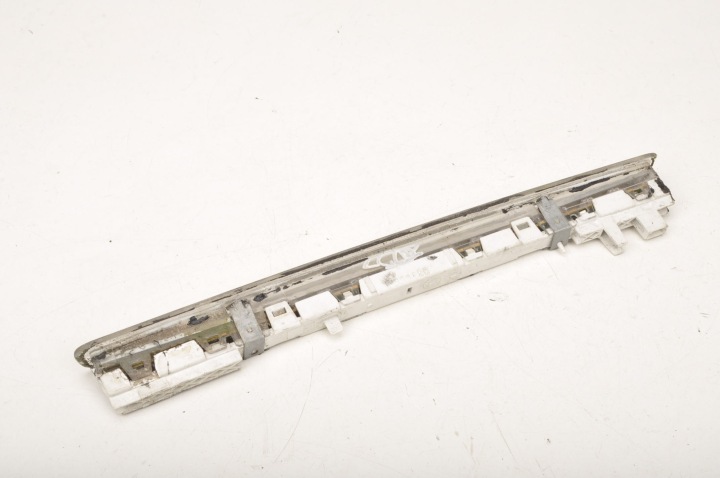 OPEL VECTRA C III LANTERNE FEUX STOP PIED 13101738 GTS