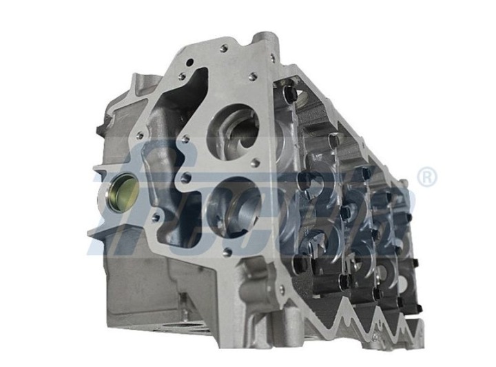 CULASSE MOTEUR NISSAN ALMERA 2,2DI 00- FRECCIA