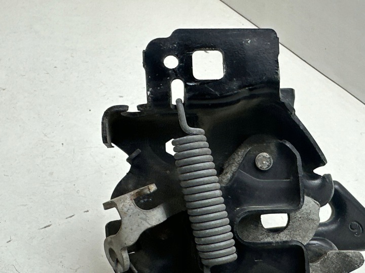 FORD OE AR3A16700