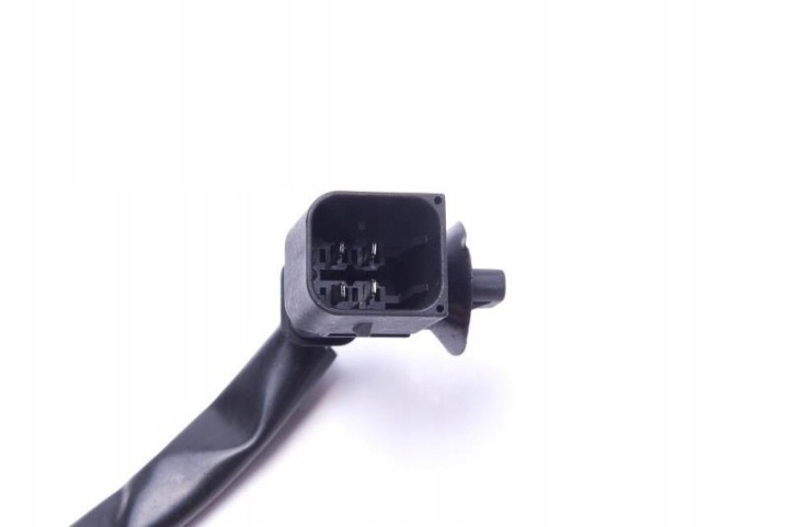MOTEUR ESSUIE-GLACES AVANT PEUGEOT 406 607