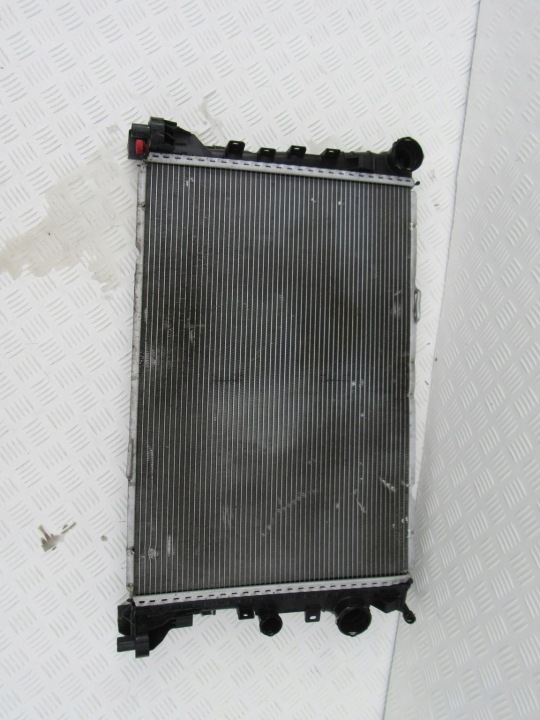 MB C63 W204 E63 W212 SLS C197 CLS63 C218 SL63 R231 AMG 63 65 RADIATEUR EAU