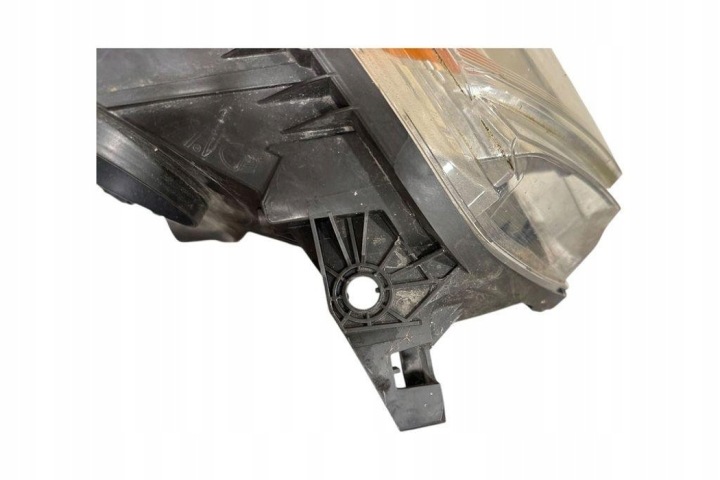 PHARE GAUCHE AVANT CITROËN C3 PICASSO 9681873980 1.4L GASOLINE 70KW 2010