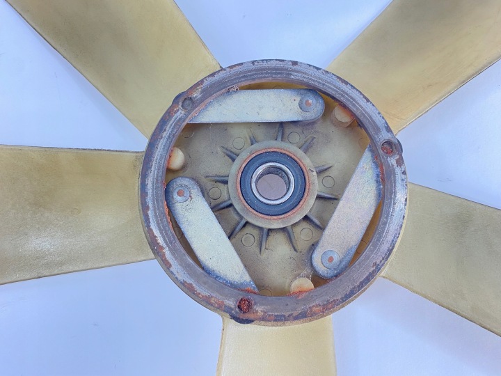 VENTILATEUR VENTILATEUR EMBRAYAGE RADIATEUR EAU MERCEDES W124 W201 190 M102