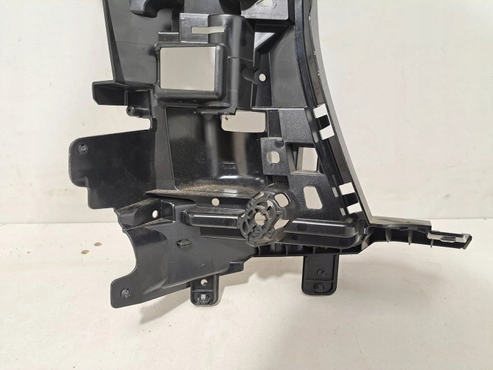 GLISSIÈRE PARE-CHOCS ARRIÈRE M ARRIÈRE CÔTÉ DROITE BMW X5 G05 8086210