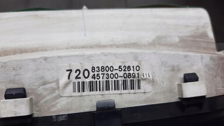 COMPTEUR TOYOTA YARIS I 02R 1.3B 83800-52610